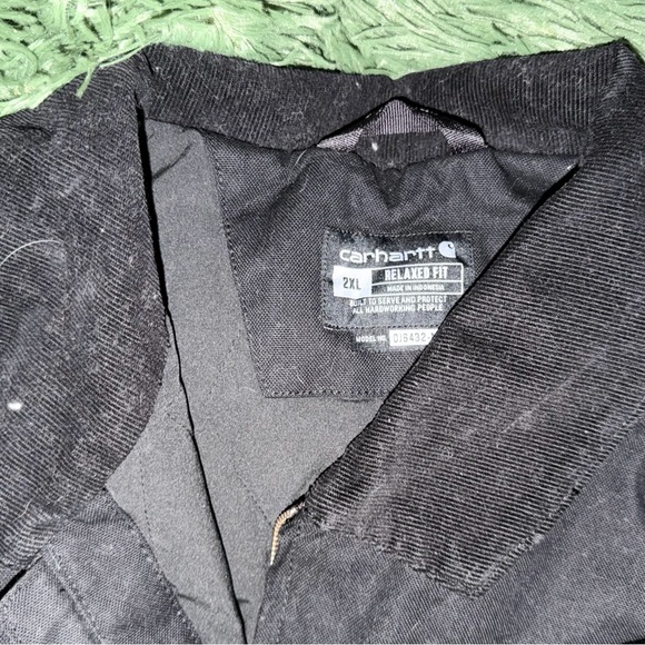 Carhartt - Heavy Weight Corduroy Collar Coat - Picture 2 of 8